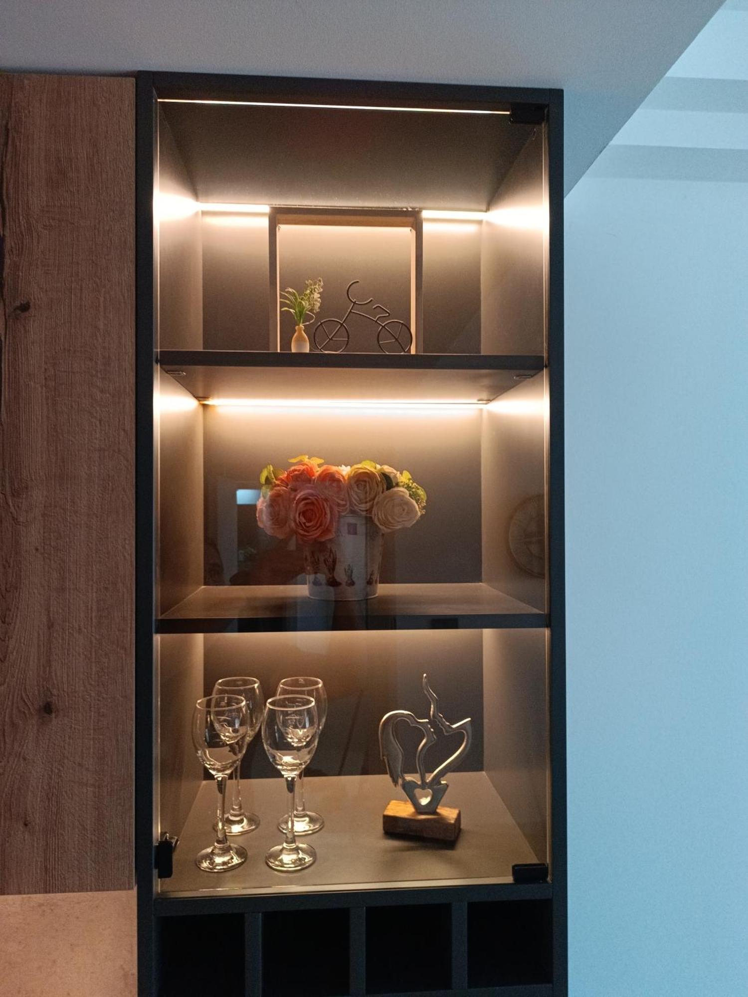 19Th & 18Th Floor Secure Apartments With Pool & Fitness & Parking Included In Price Skopje Bagian luar foto